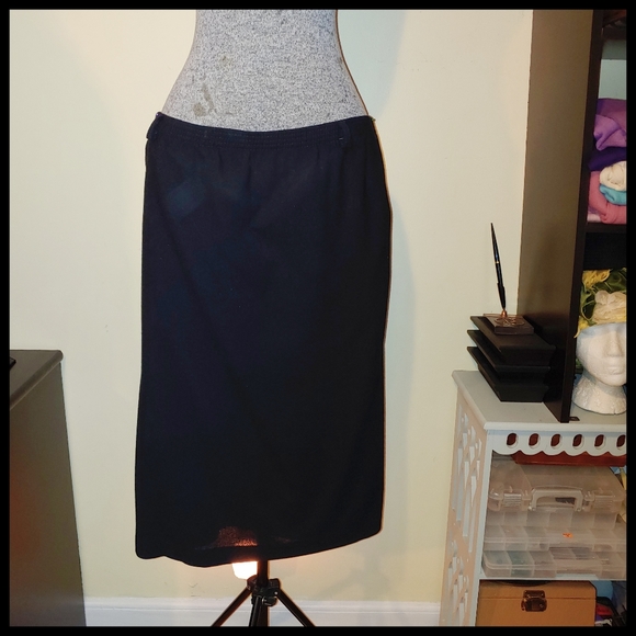Alfred Dunner Skirts Classic Alfred Dunner Black Wool Skirt 2 Poshmark